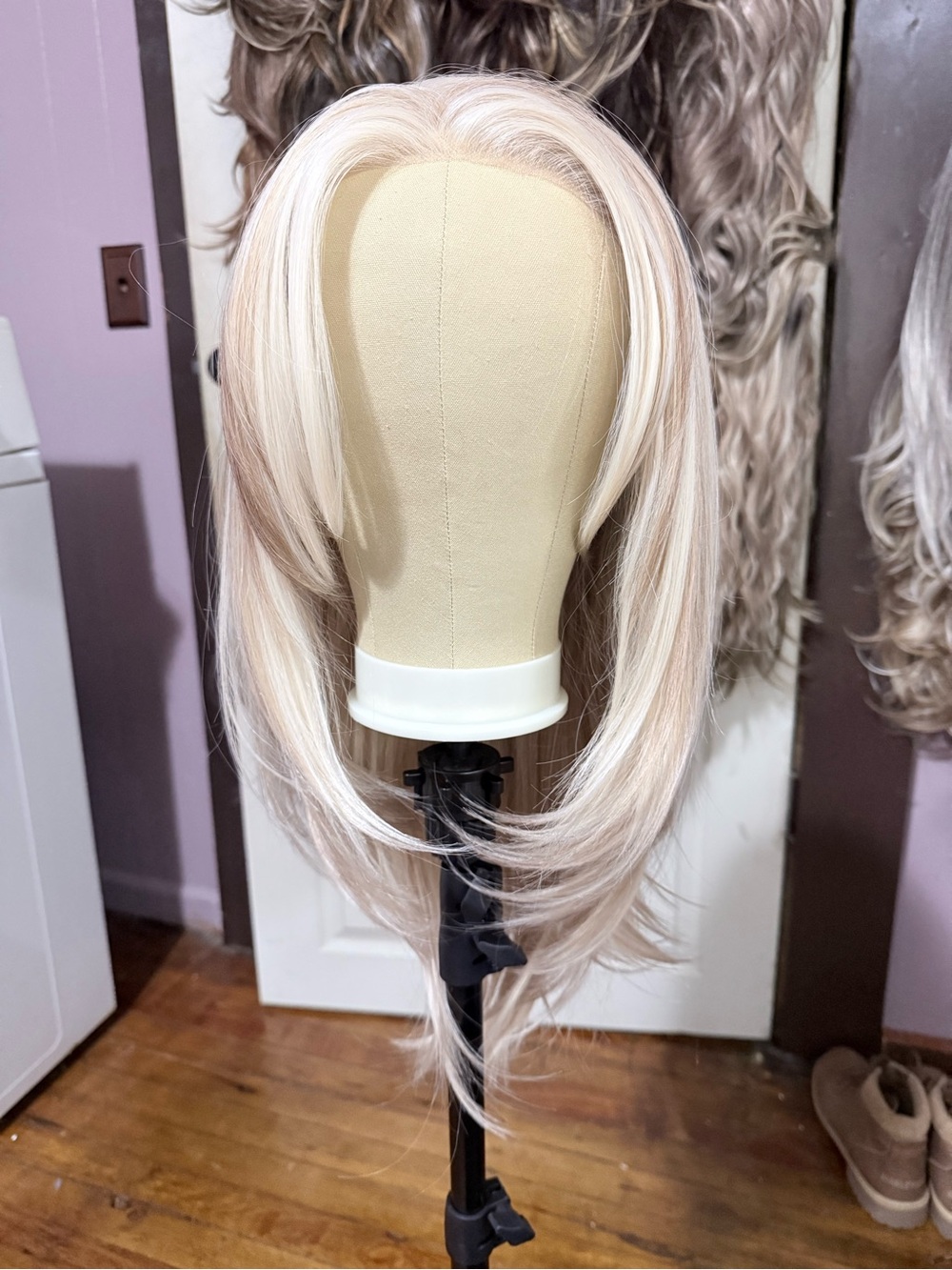 DWY Blonde Layered Synthetic Women's Wig - Soft Japanese Fiber